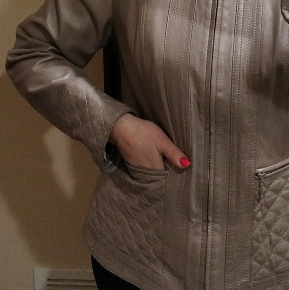 Genuine leather jacket (size L) - Picture 5 of 8